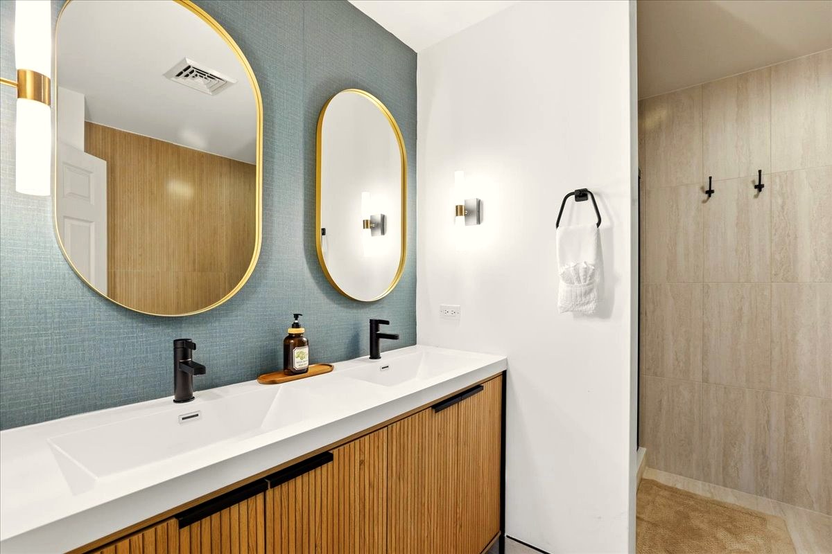 Master Bath Vanity